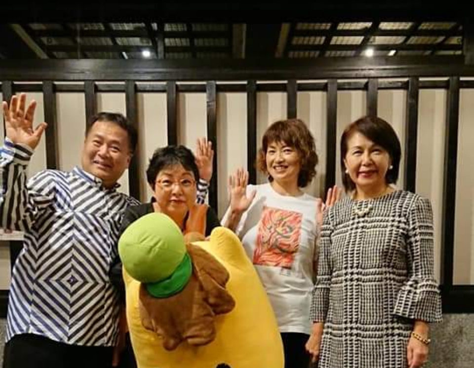 「万座温泉日進舘フロアショー」&「ホリプロ”笑売塾”フレッシュライブ」