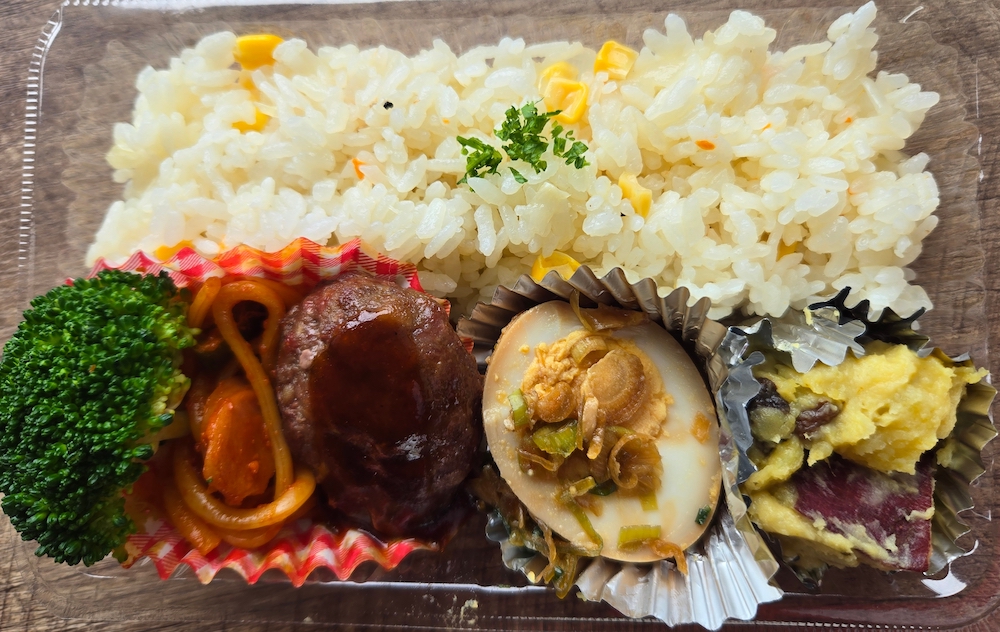 2026年5月「にぎわいこども食堂」・パン配布 & 祝 ! 結婚記念日・5月のBirthday〜♫